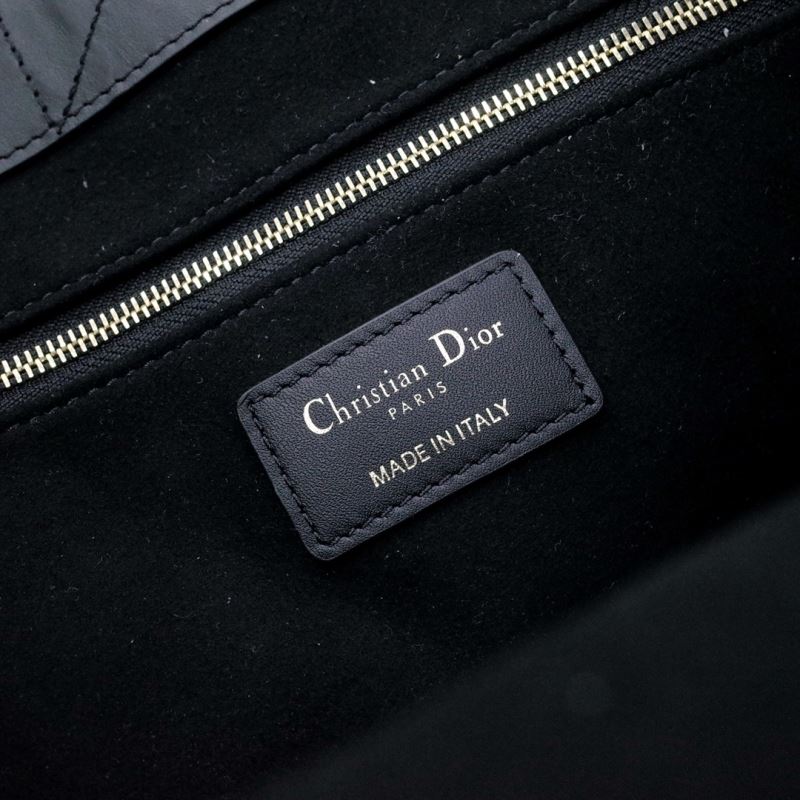 chr1st1an D10r shopping bags
